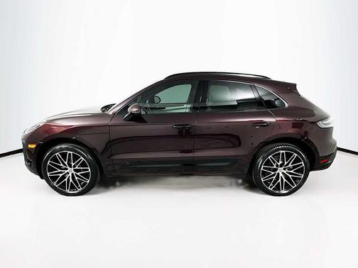 2026 Porsche Macan AWD