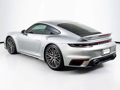 2021 Porsche 911 Turbo
