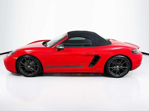 2020 Porsche 718 Boxster T
