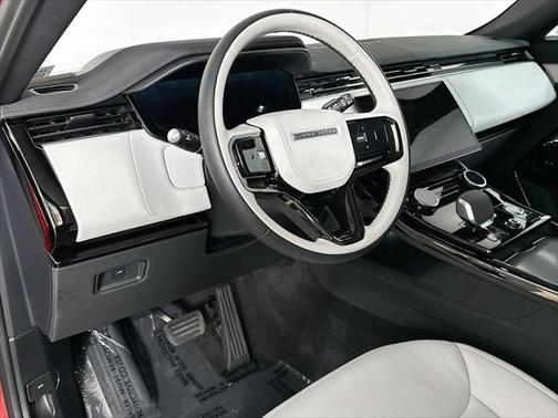 2023 Land Rover Range Rover Sport SE