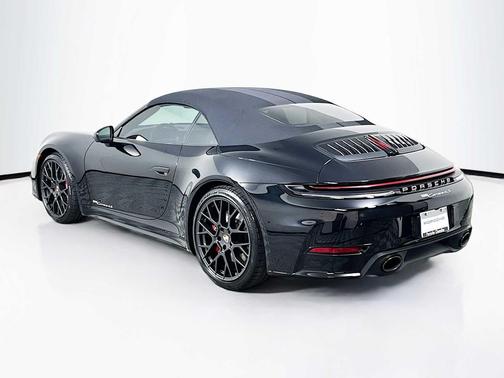 2026 Porsche 911 Carrera 4S Cabriolet