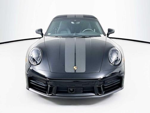2026 Porsche 911 Carrera 4S Cabriolet
