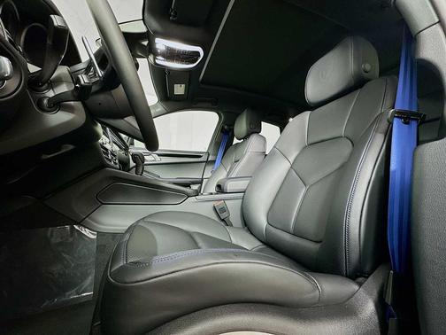 2026 Porsche Macan S