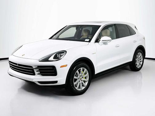 2022 Porsche Cayenne Cayenne E-Hybrid