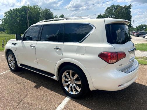 2014 INFINITI QX80 Base