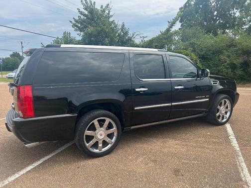 2014 Cadillac Escalade ESV Luxury