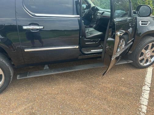 2014 Cadillac Escalade ESV Luxury