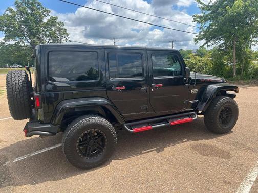 Black 2012 Jeep Wrangler Unlimited Rubicon