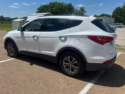 Frost White Pearl 2014 Hyundai Santa Fe Sport 2.4L