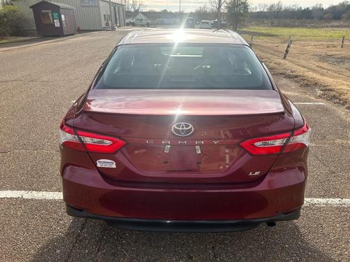 2018 Toyota Camry LE