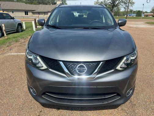 2018 Nissan Rogue Sport SV
