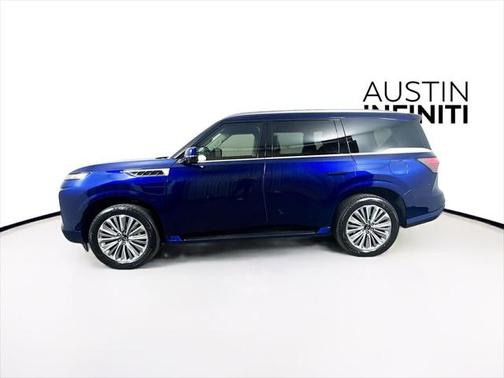 2025 INFINITI QX80 Luxe