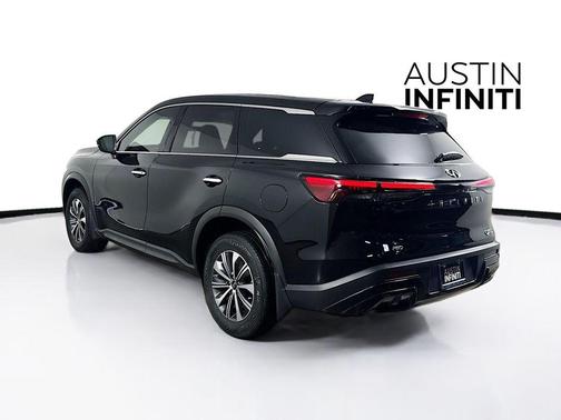 Mineral Black 2023 INFINITI QX60 Pure