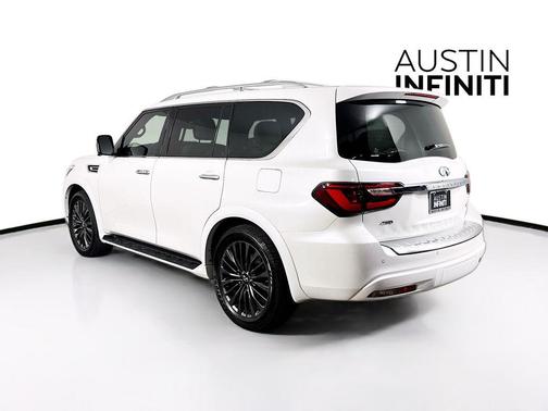 2024 INFINITI QX80 SENSORY AWD