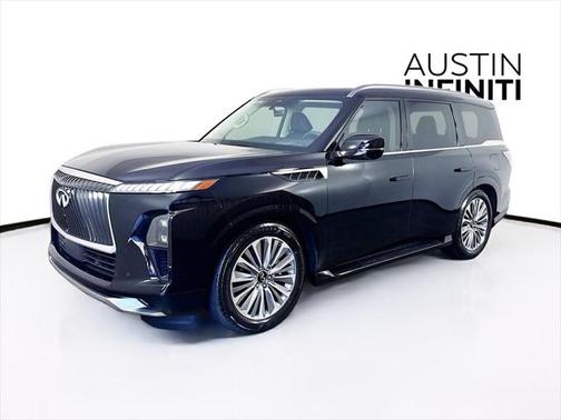 2025 INFINITI QX80 Luxe