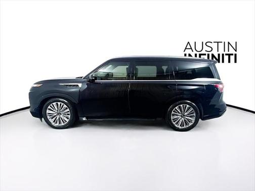 2025 INFINITI QX80 Luxe