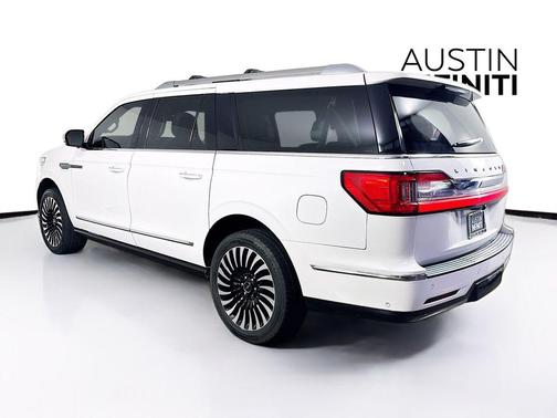 Pristine White 2020 Lincoln Navigator Black Label