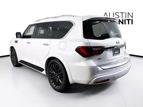 2024 INFINITI QX80 PREMIUM SELECT AWD