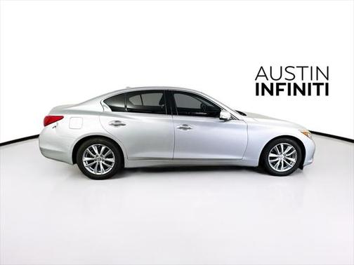 2015 INFINITI Q50 Premium