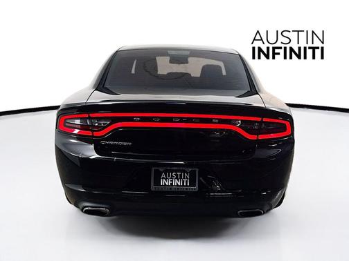 2016 Dodge Charger SE