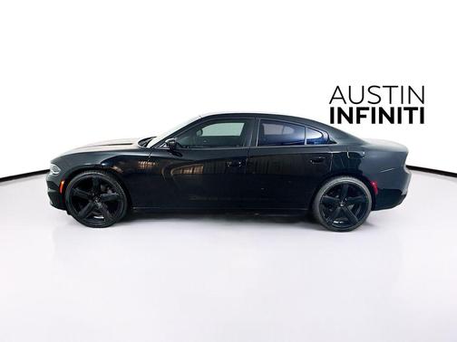 2016 Dodge Charger SE