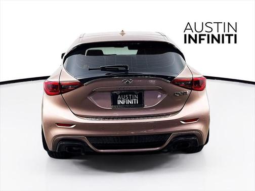 2018 INFINITI QX30 Sport