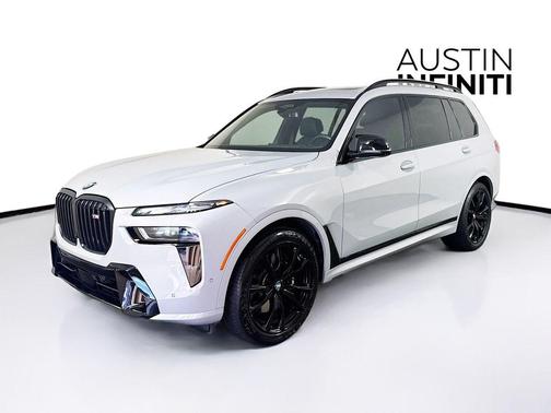 2025 BMW X7 M60i