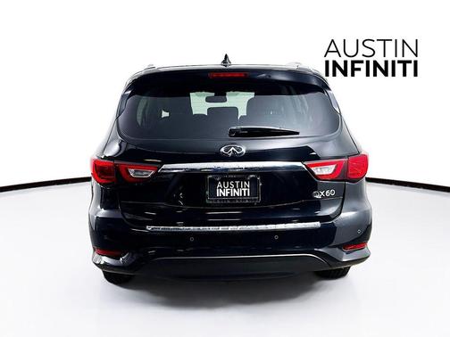 2017 INFINITI QX60 Base
