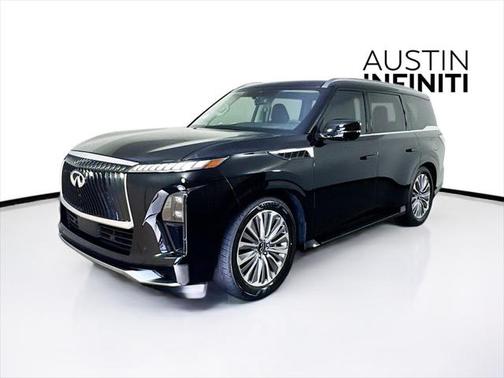 2025 INFINITI QX80 Luxe