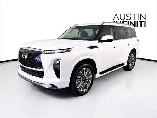 2025 INFINITI QX80 Luxe