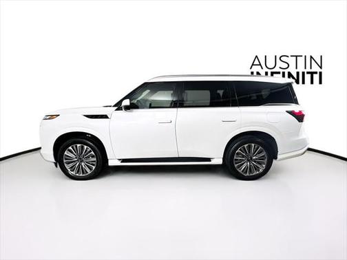 2025 INFINITI QX80 Luxe