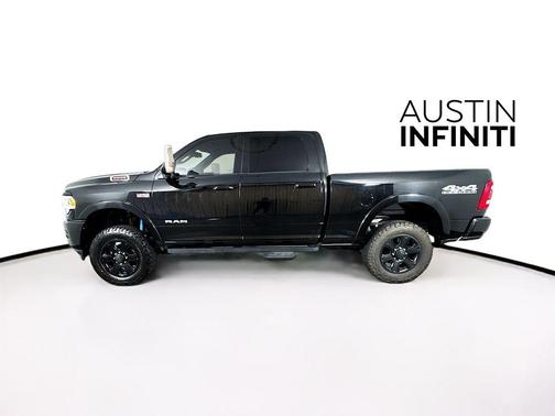 2022 RAM 2500 Laramie Crew Cab 4x4 6'4' Box