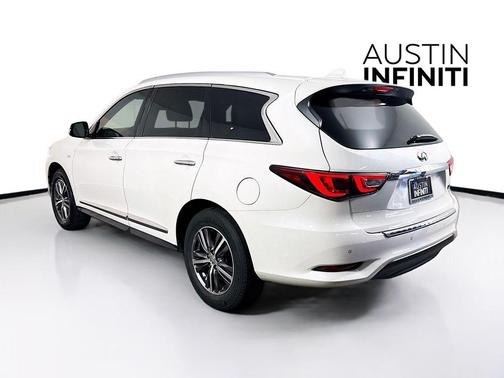 2017 INFINITI QX60 Base