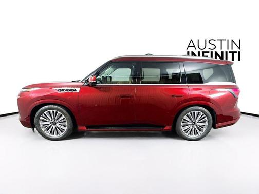 2025 INFINITI QX80 Luxe