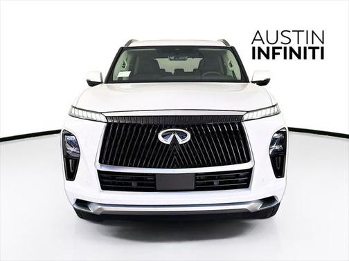 2025 INFINITI QX80 PURE