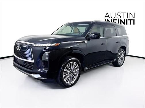 2025 INFINITI QX80 Luxe