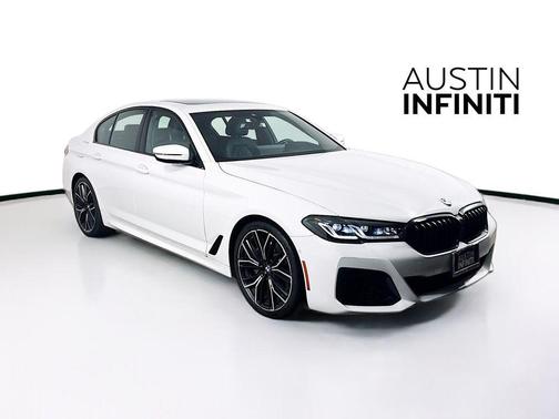 2022 BMW 530 i