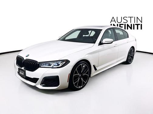 2022 BMW 530 i