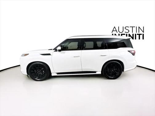2025 INFINITI QX80 Luxe