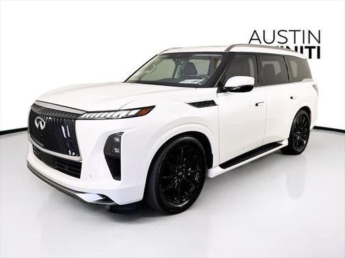 2025 INFINITI QX80 Luxe