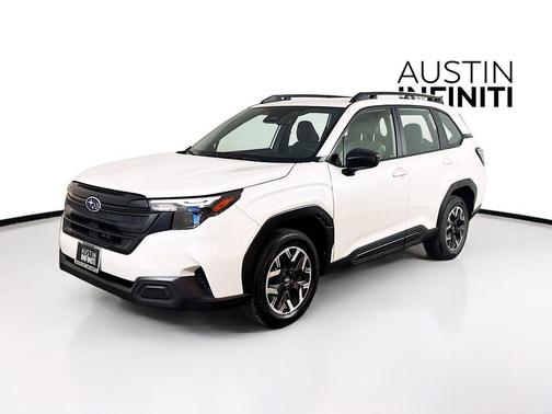 2025 Subaru Forester Base