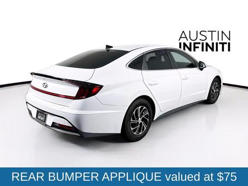 2023 Hyundai SONATA Hybrid Base