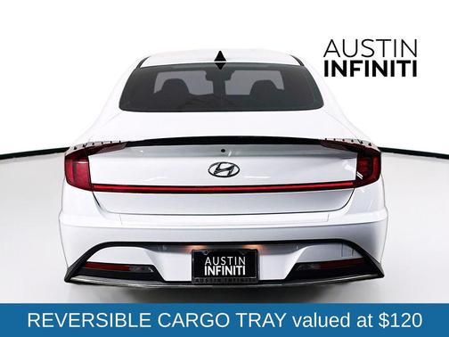 2023 Hyundai SONATA Hybrid Base