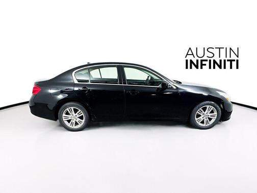 2010 INFINITI G37x Base