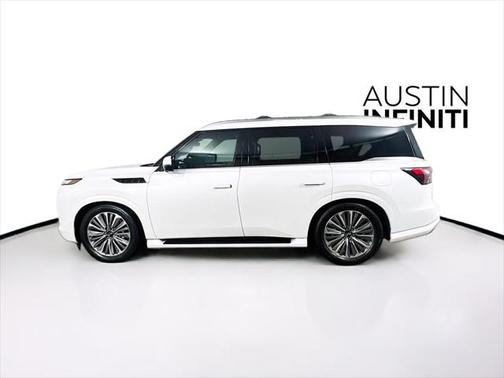 2025 INFINITI QX80 Luxe