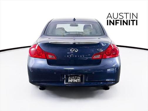 2011 INFINITI G37 Journey