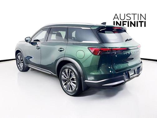Deep Emerald 2027 INFINITI QX60 LUXE FWD
