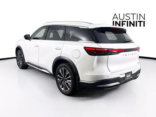 Radiant White 2026 INFINITI QX60 LUXE FWD