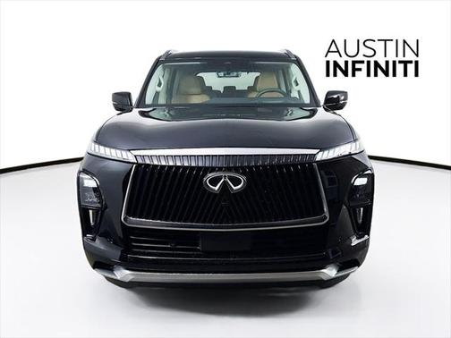 2025 INFINITI QX80 Luxe