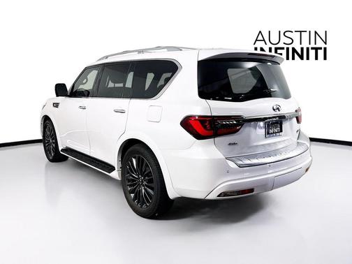 2024 INFINITI QX80 SENSORY AWD